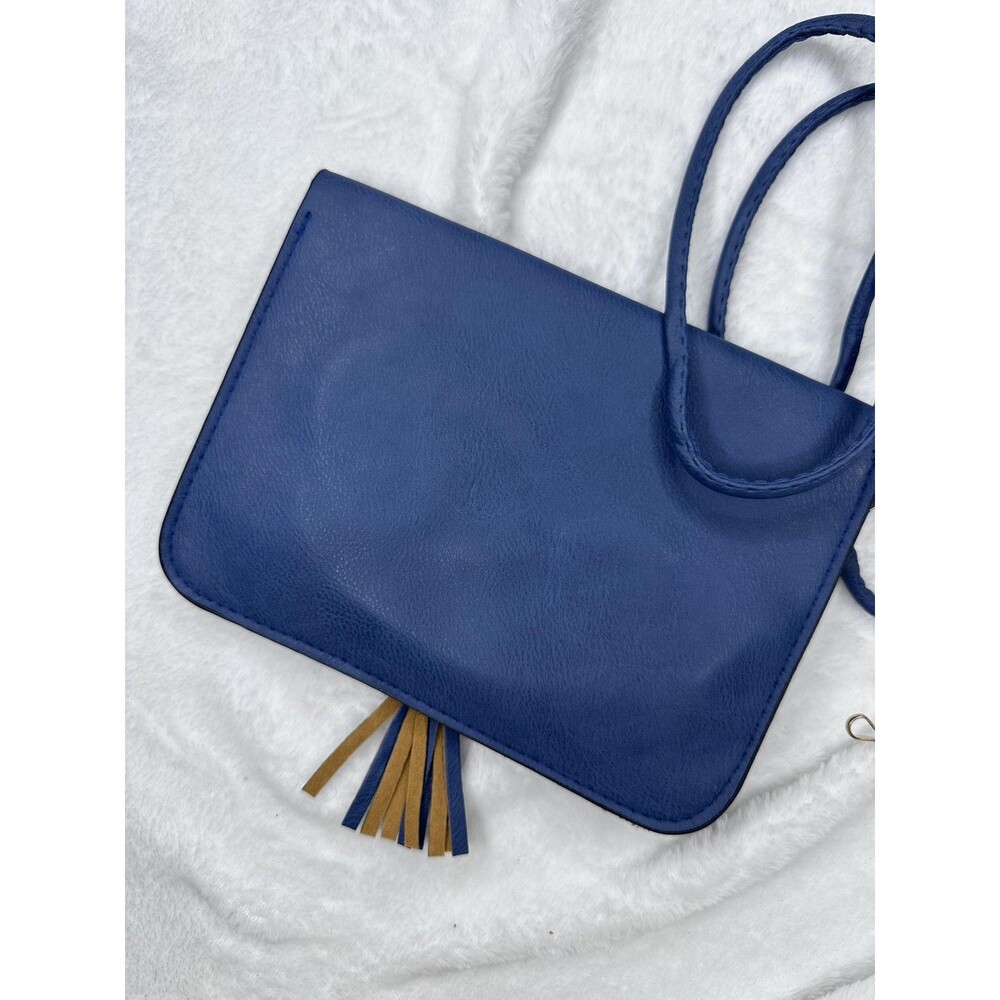 NEW Mithy Accessories Crossbody Bag Womens Small Blue Floral Tassel Snap - Picture 4 of 6